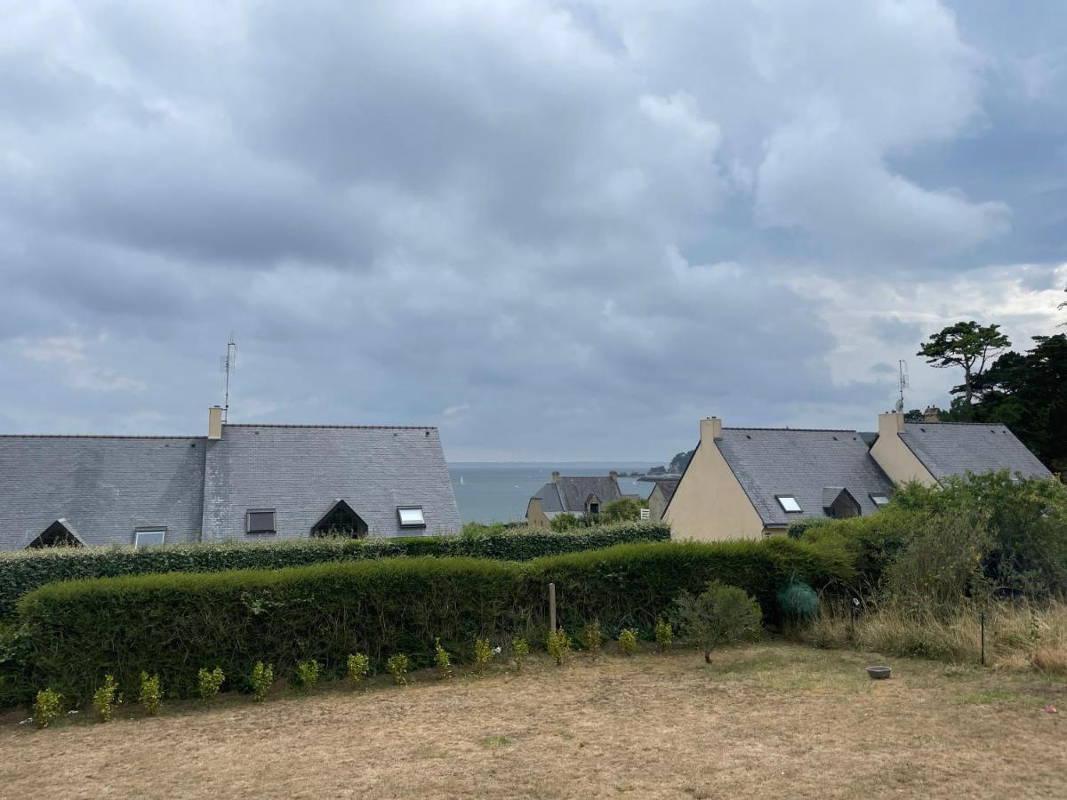 Spacieuse maison à Morgat avec vue sur la mer Crozon Exterior foto